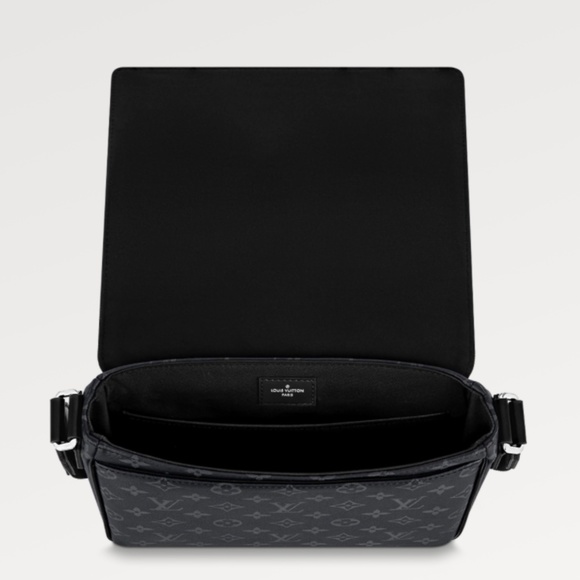 Louis Vuitton District PM - Picture 5 of 6